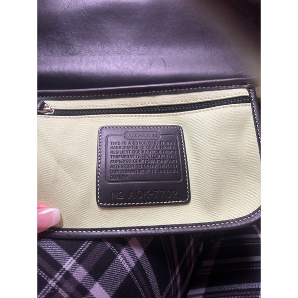 Y2K Coach Shoulder Bag Black Pink Leather Canvas Two Tone Buckle Flap - Picture 9 of 9